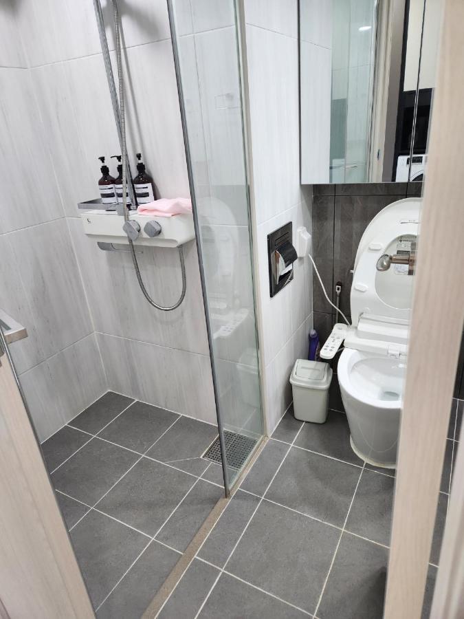 Daegu Star B&B Dsr Hotel Lily Guestroom Zewnętrze zdjęcie