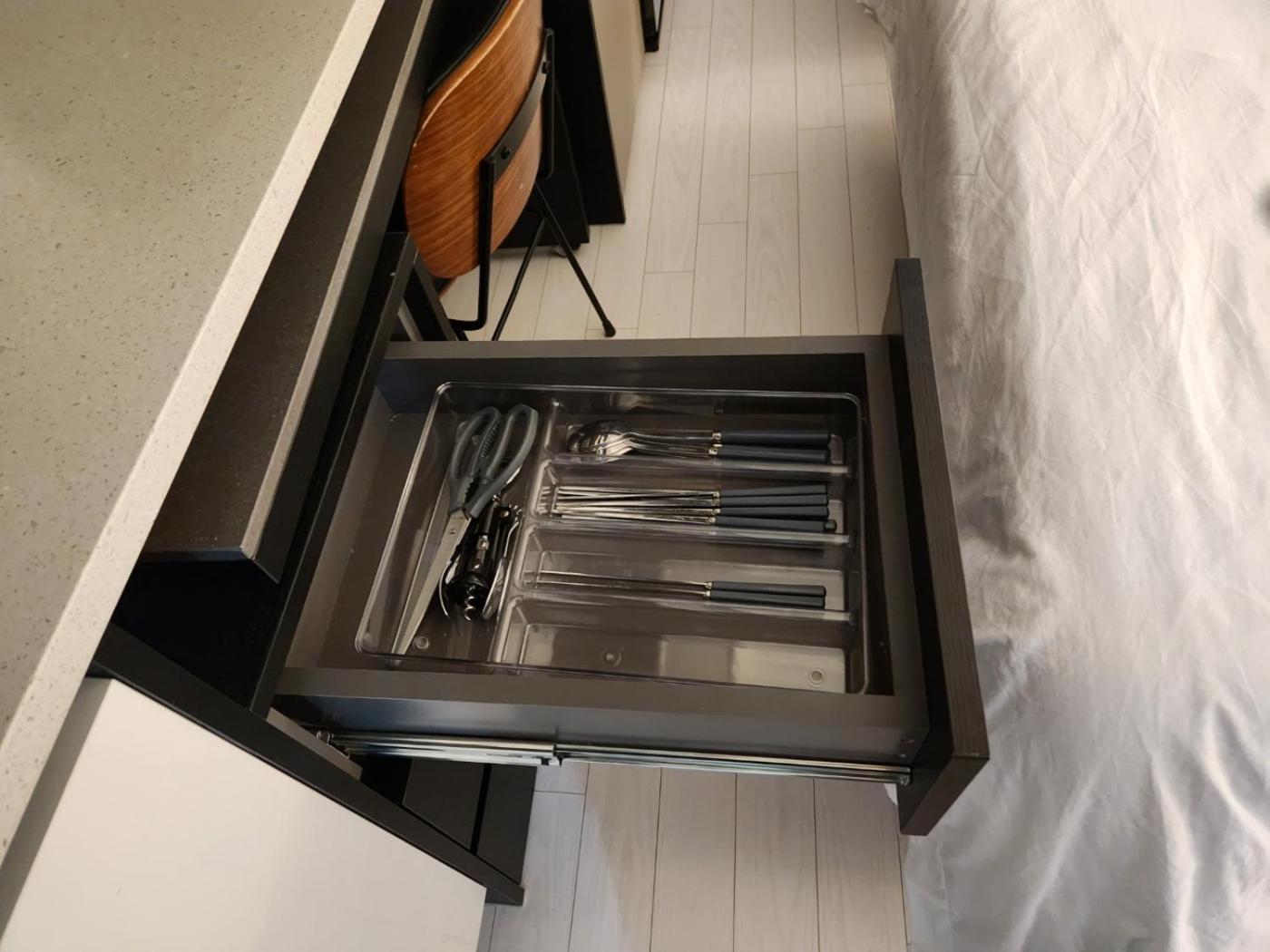 Daegu Star B&B Dsr Hotel Lily Guestroom Zewnętrze zdjęcie