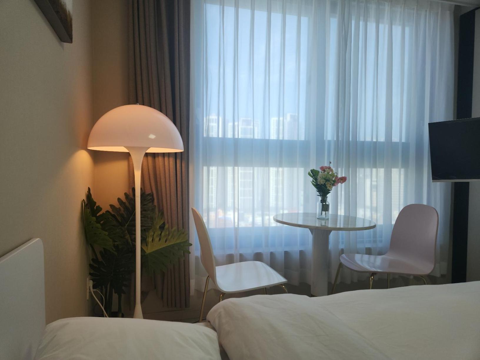 Daegu Star B&B Dsr Hotel Lily Guestroom Zewnętrze zdjęcie