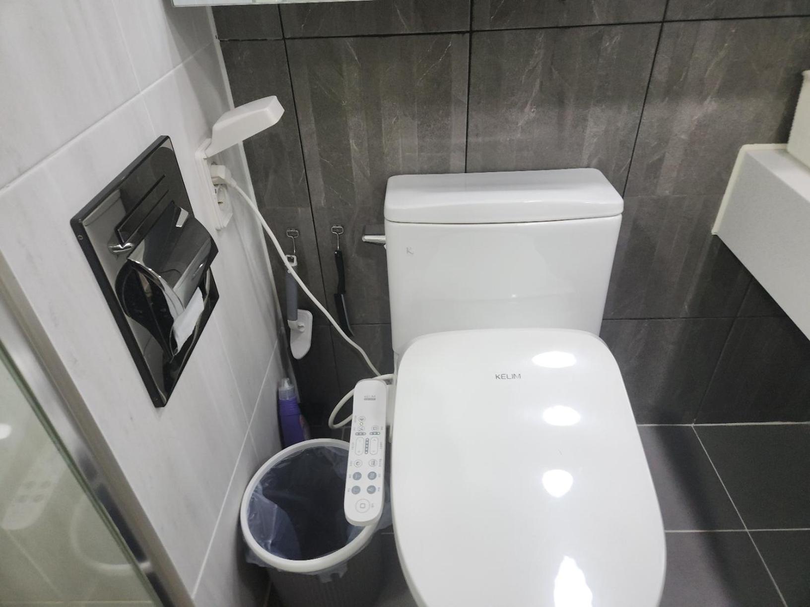 Daegu Star B&B Dsr Hotel Lily Guestroom Zewnętrze zdjęcie
