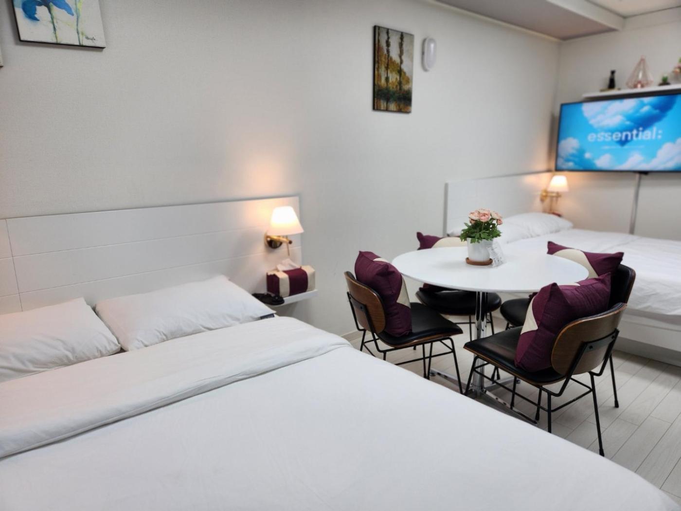 Daegu Star B&B Dsr Hotel Lily Guestroom Zewnętrze zdjęcie
