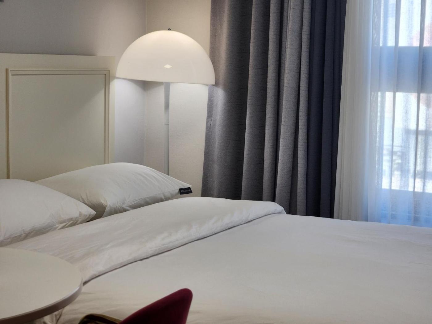 Daegu Star B&B Dsr Hotel Lily Guestroom Zewnętrze zdjęcie
